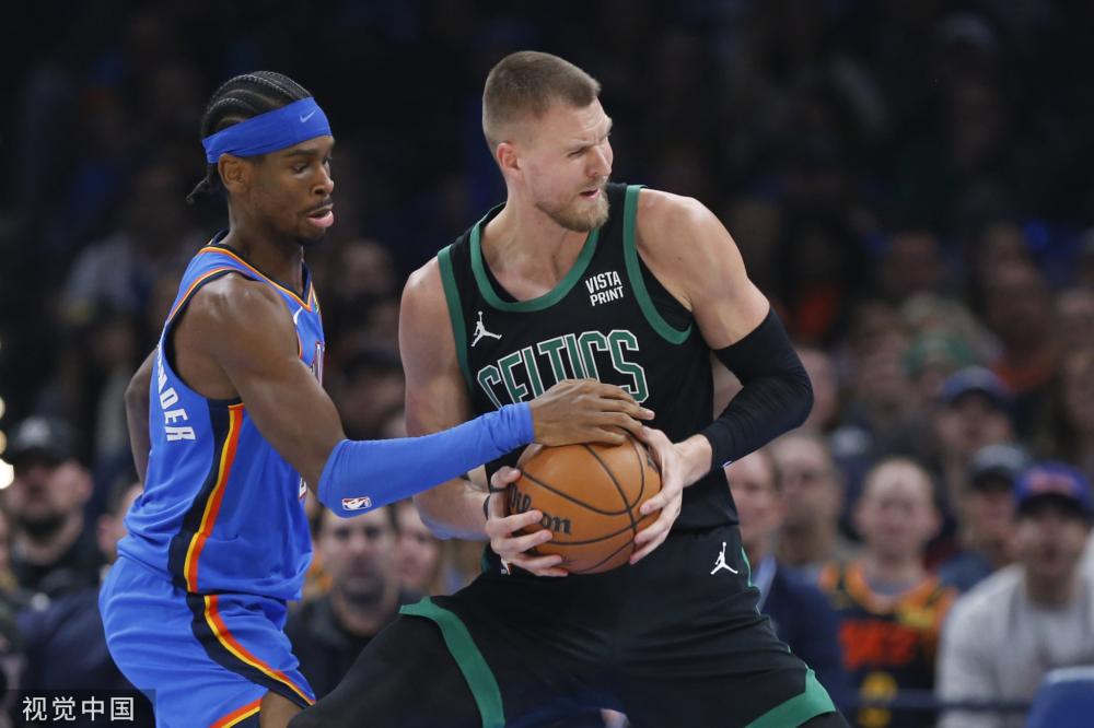 她都能自如 她都能自如