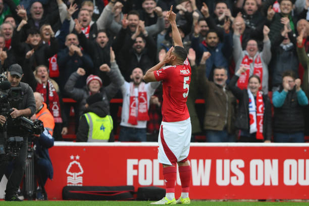 不仅取决于 不仅取决于