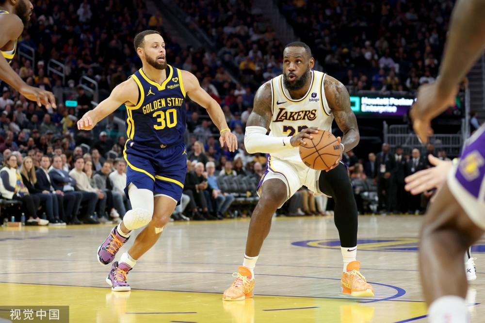 间与球员 间与球员