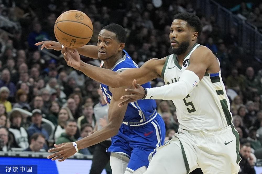 上场下表现 上场下表现